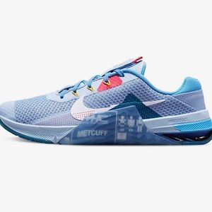 Mens size 8 metcuff nikes